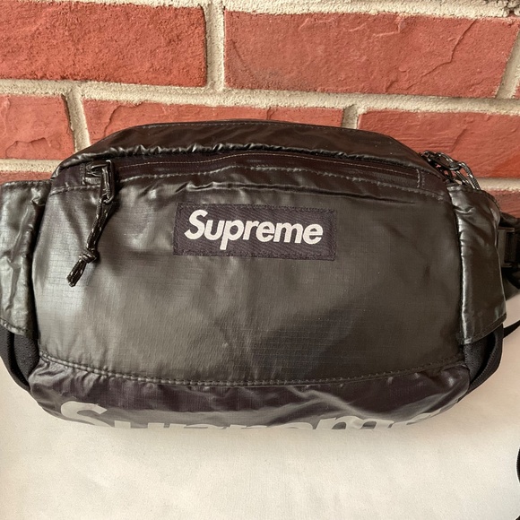 Supreme Black Waist Sling Crossbody Bag Cordura Fabric Reflective Text - Picture 9 of 15